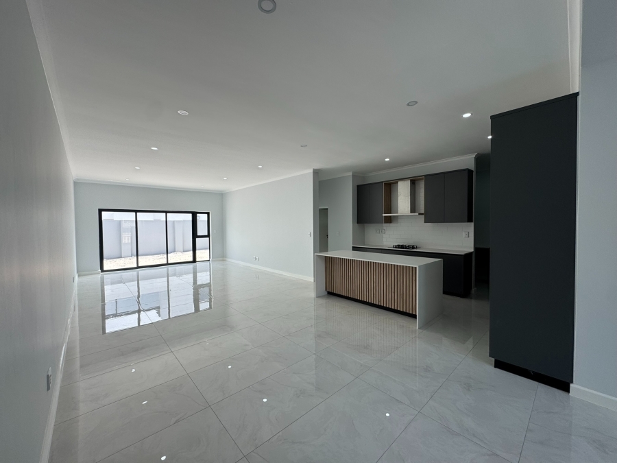 4 Bedroom Property for Sale in Sandown Western Cape